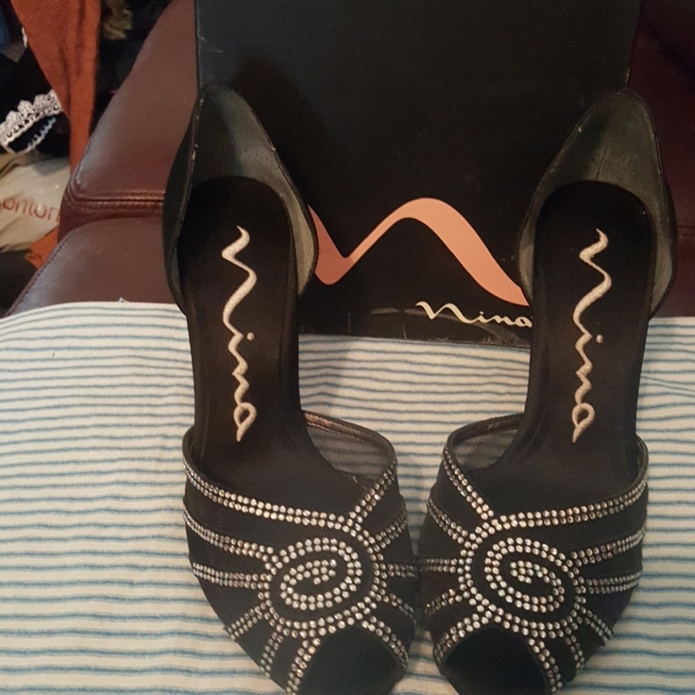 NINA Kasper-YM Black SDE Heels